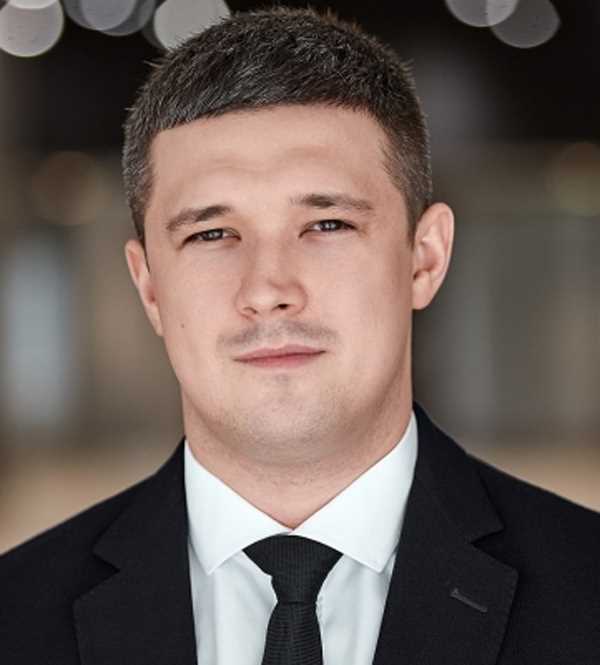 यूक्रेन ने रूस को इंटरनेट से बेदखल करने और उसका प्रमुख डीएनएस सर्वर बंद करने की मांग की